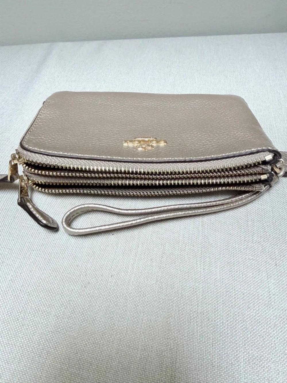 Coach Double Zip Wristlet Metallic Rose Gold
